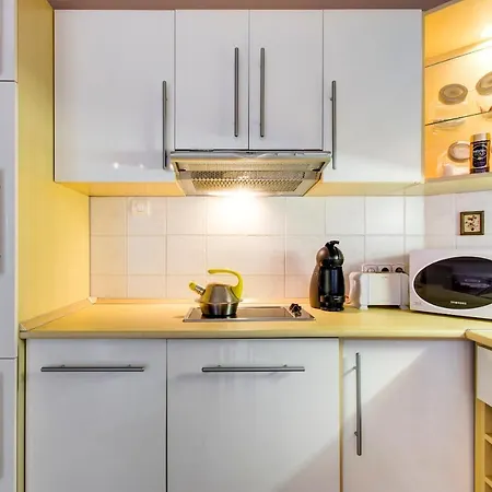 Viola - Newly Furnished With Free Garage! Appartement *